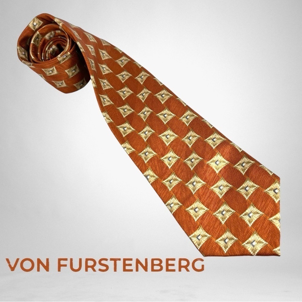 VON FURSTENBERG Stunning Men’s Silk Tie